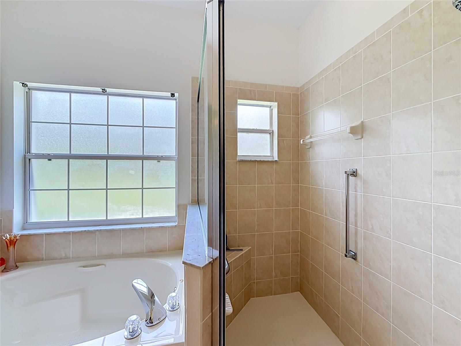 24100 Peekskill St Property Photo 29