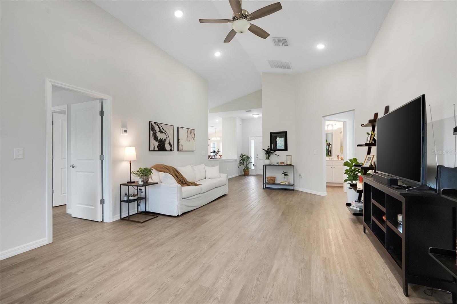 3050 Sunscape Ter Property Photo 18