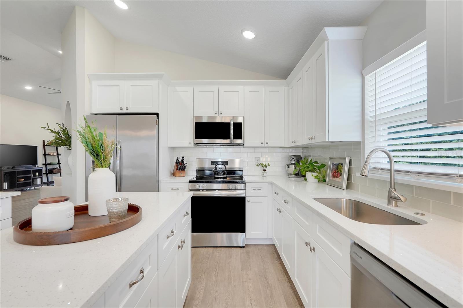 3050 Sunscape Ter Property Photo 26