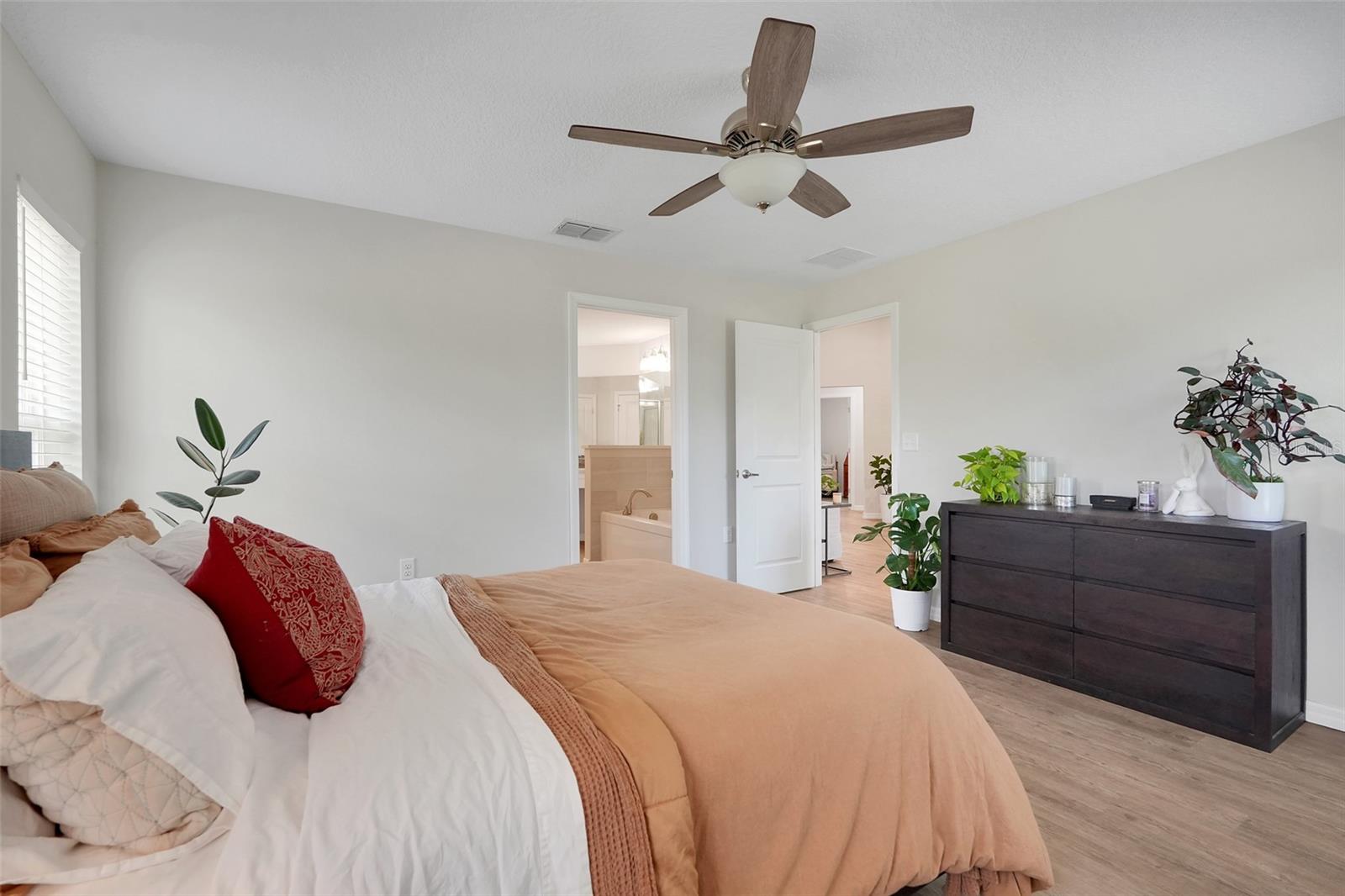 3050 Sunscape Ter Property Photo 27