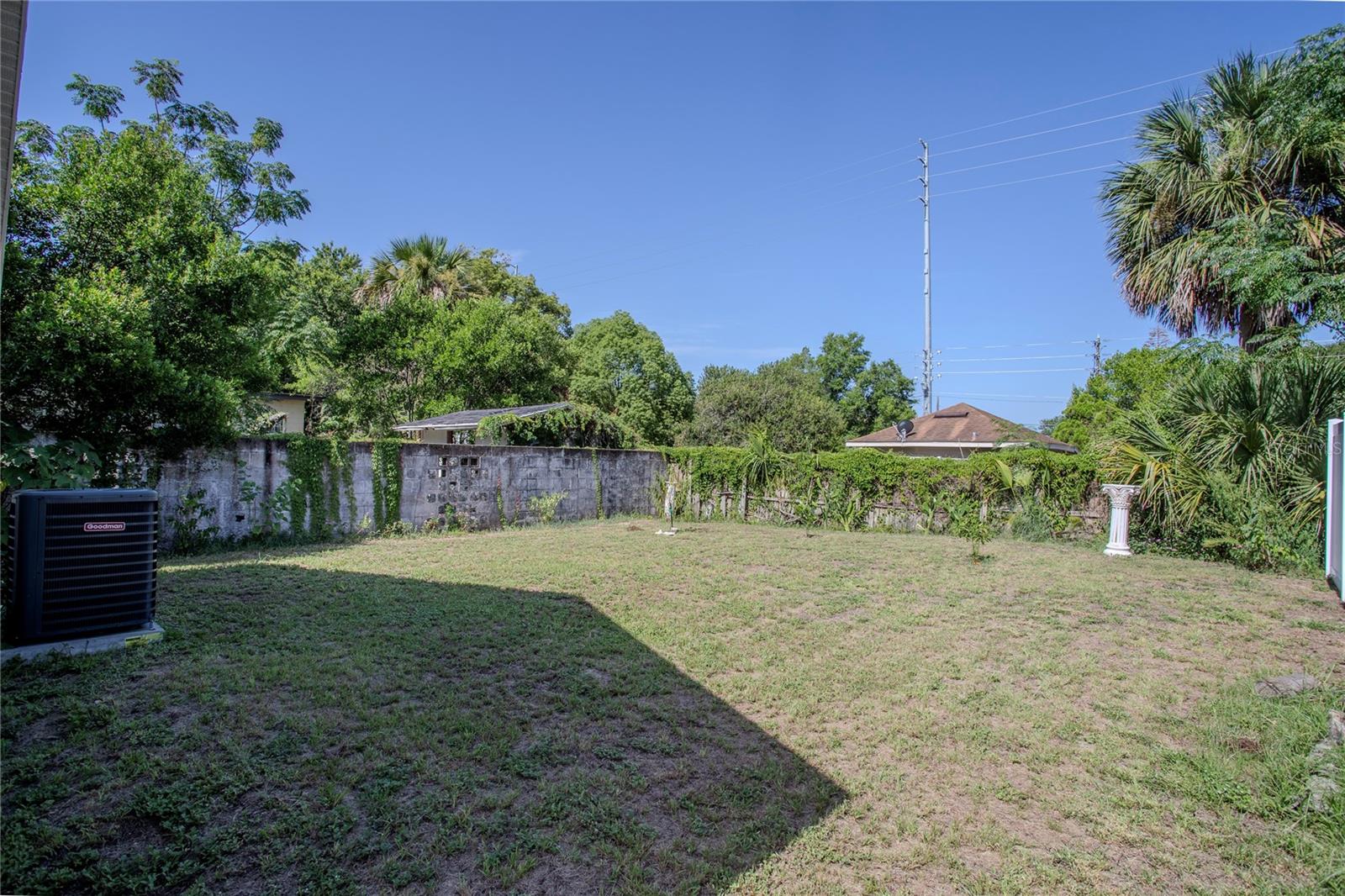 1202 S Dewey St Property Photo 21