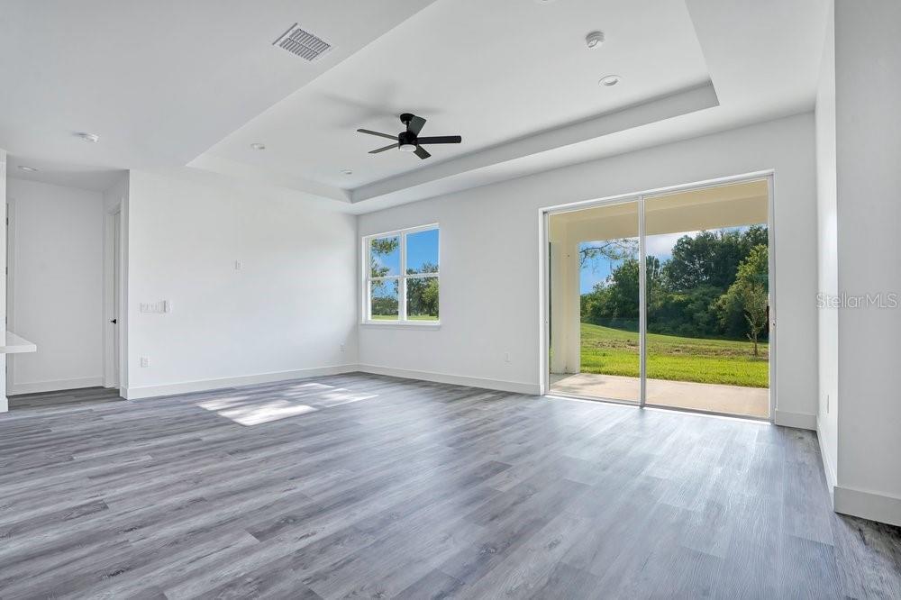 551 Dowling Cir Property Photo 17
