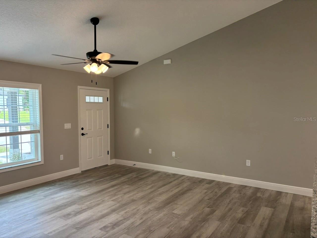 1808 W Linden Dr Property Photo 10