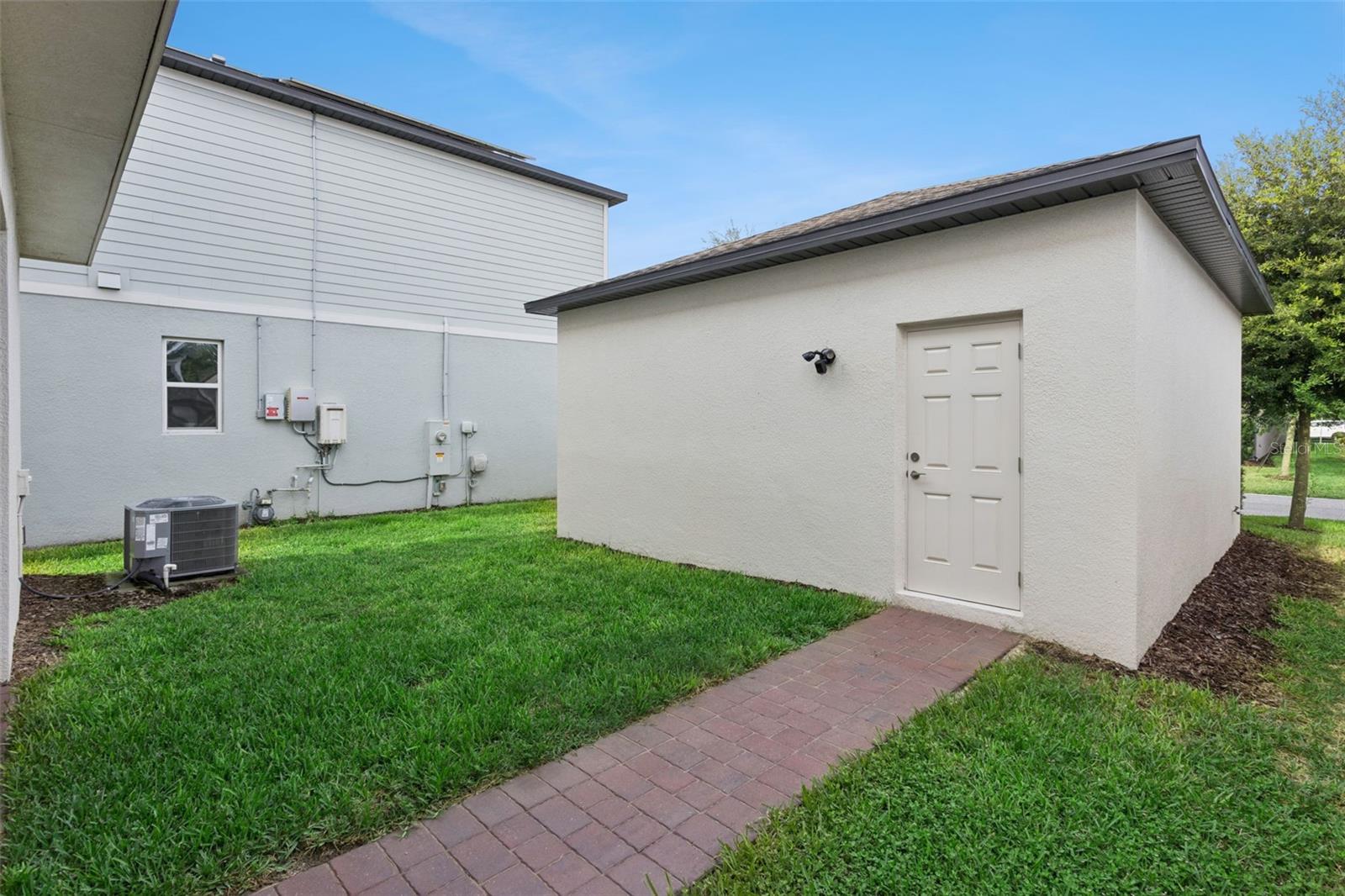 13879 Lanyard Way Property Photo 30
