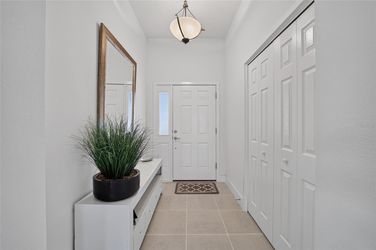 6305 Danielson Loop Property Photo 4