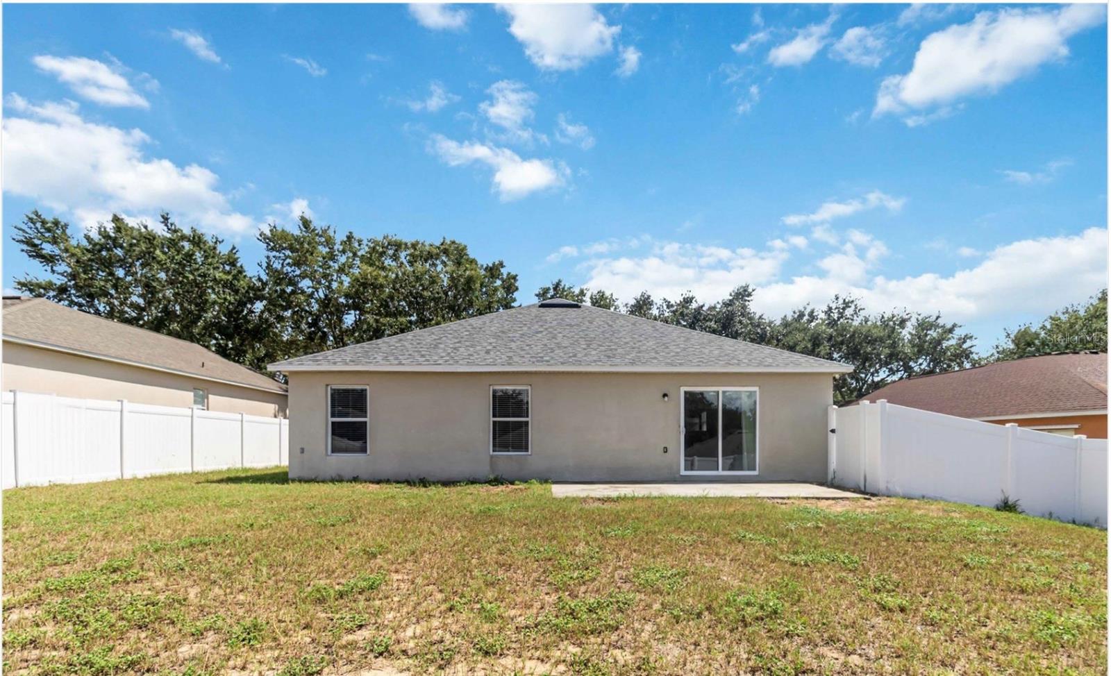 2225 Sandridge Cir Property Photo 22