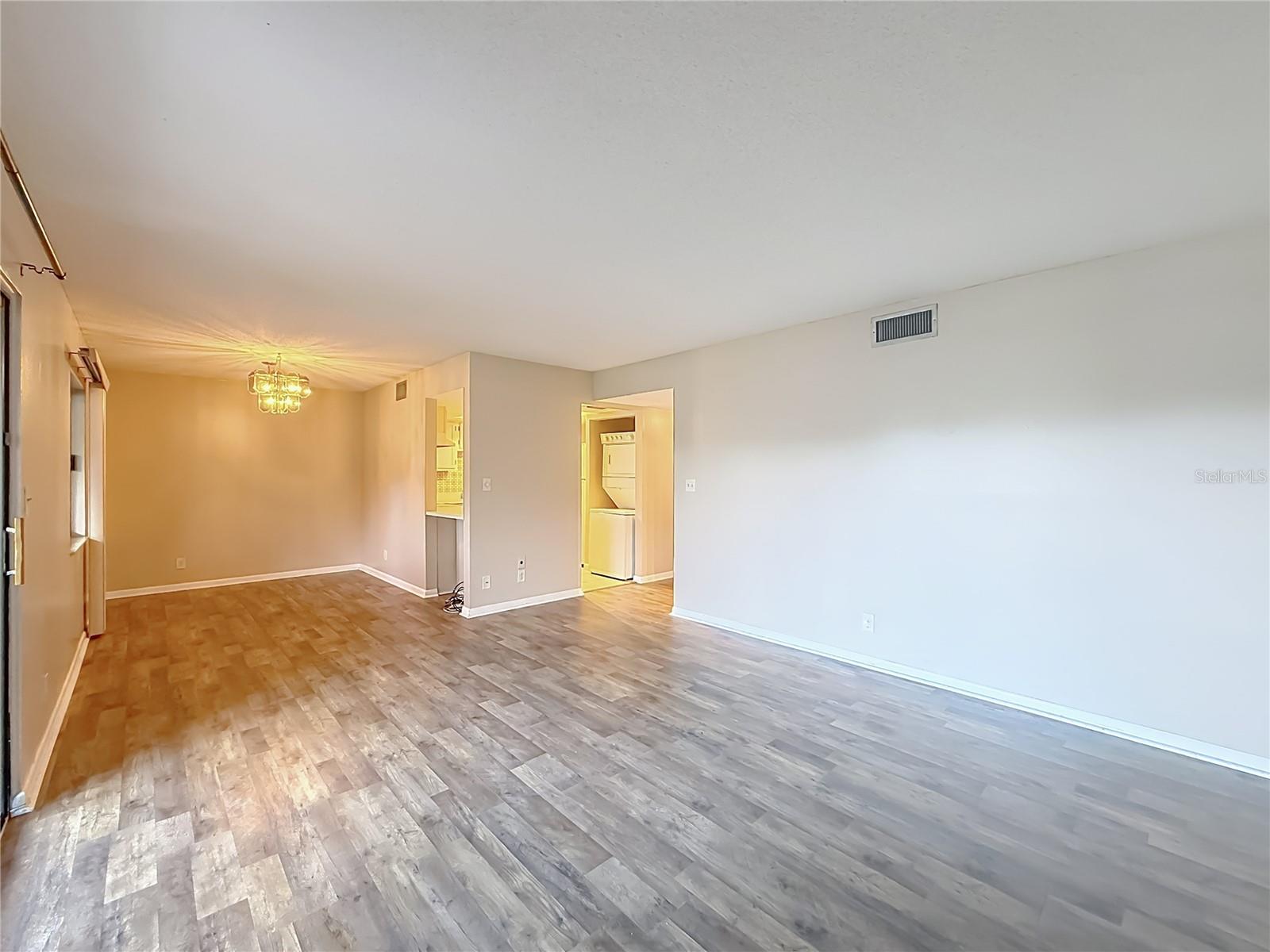 681 Midway Dr #a Property Photo 15