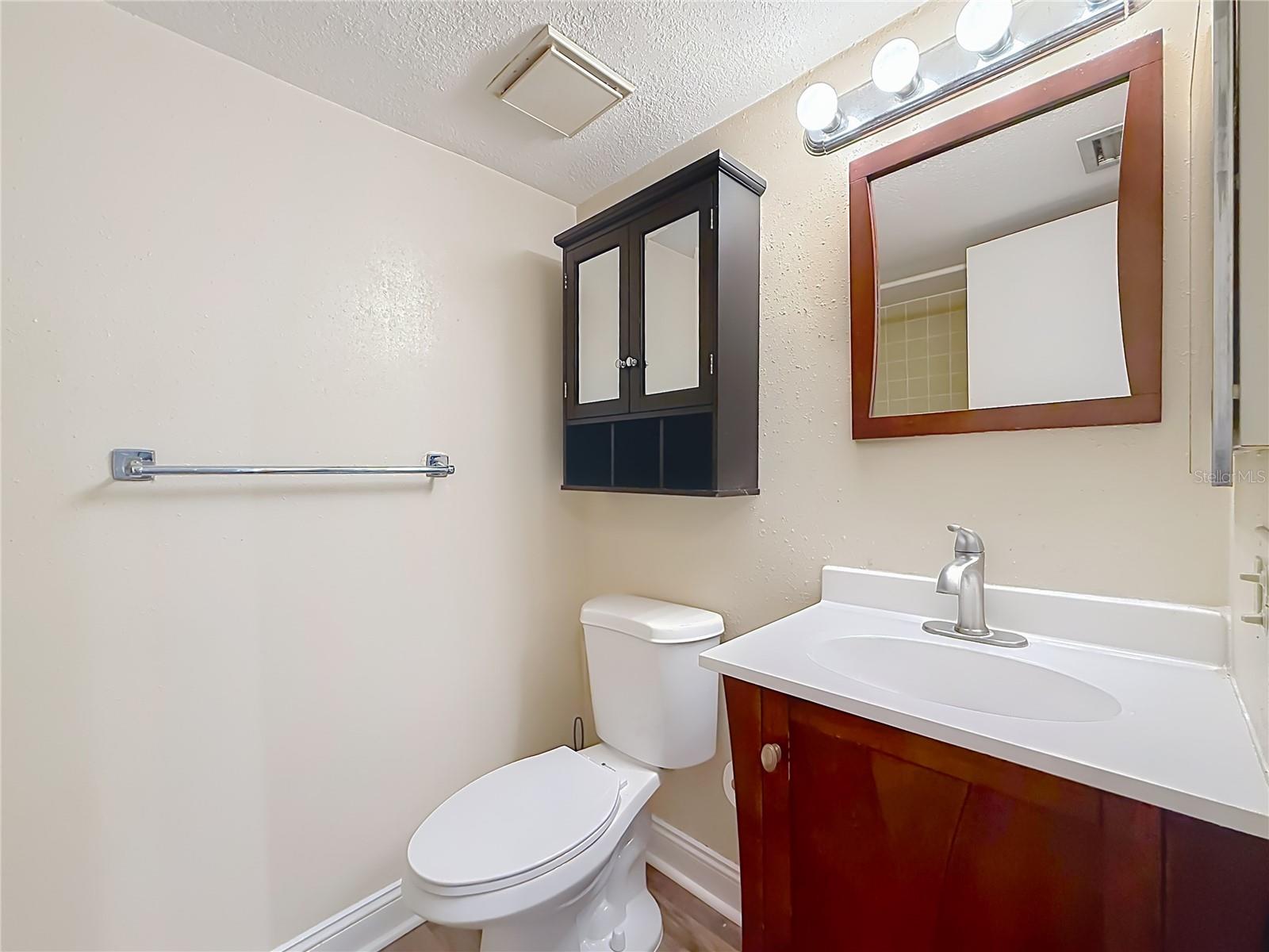 681 Midway Dr #a Property Photo 23