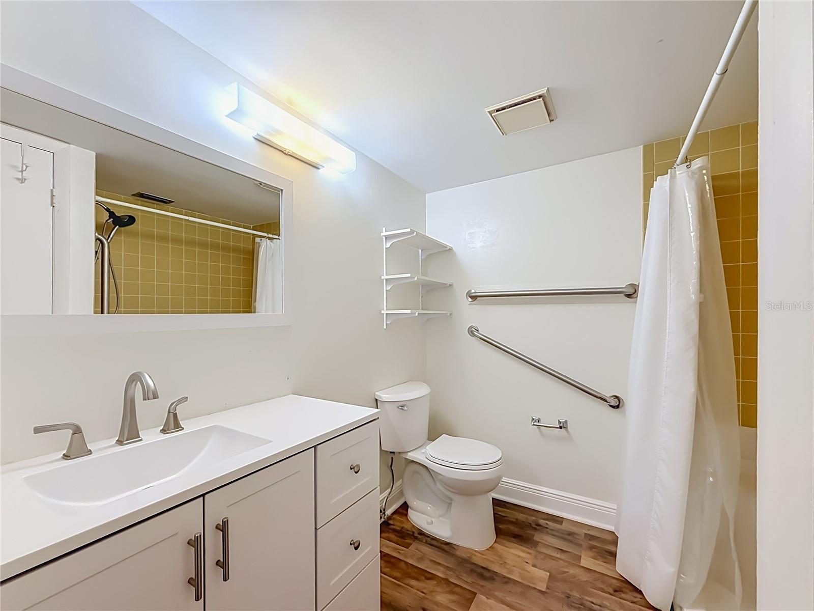 681 Midway Dr #a Property Photo 30