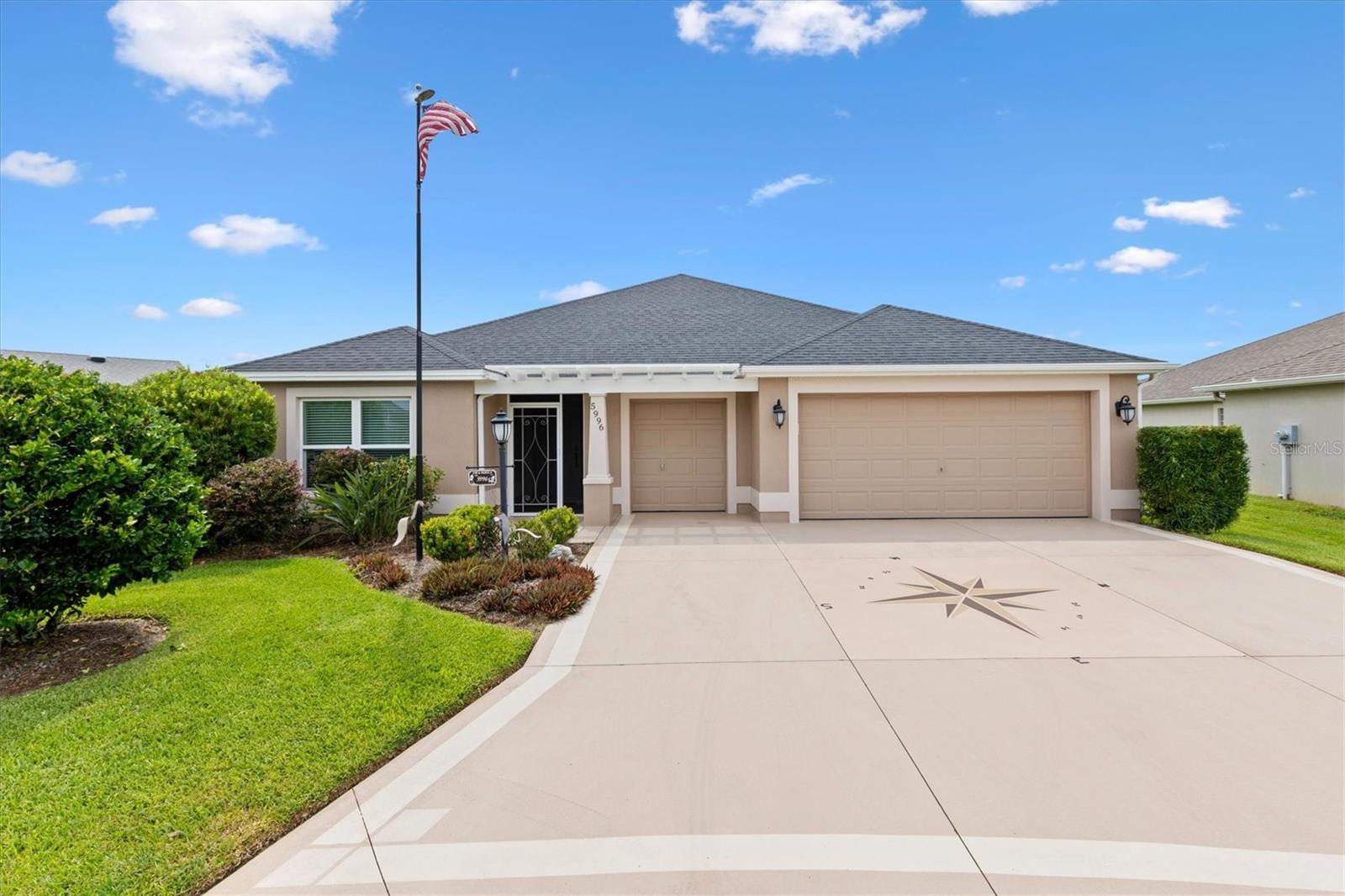 5996 Delphina Loop Property Photo 37