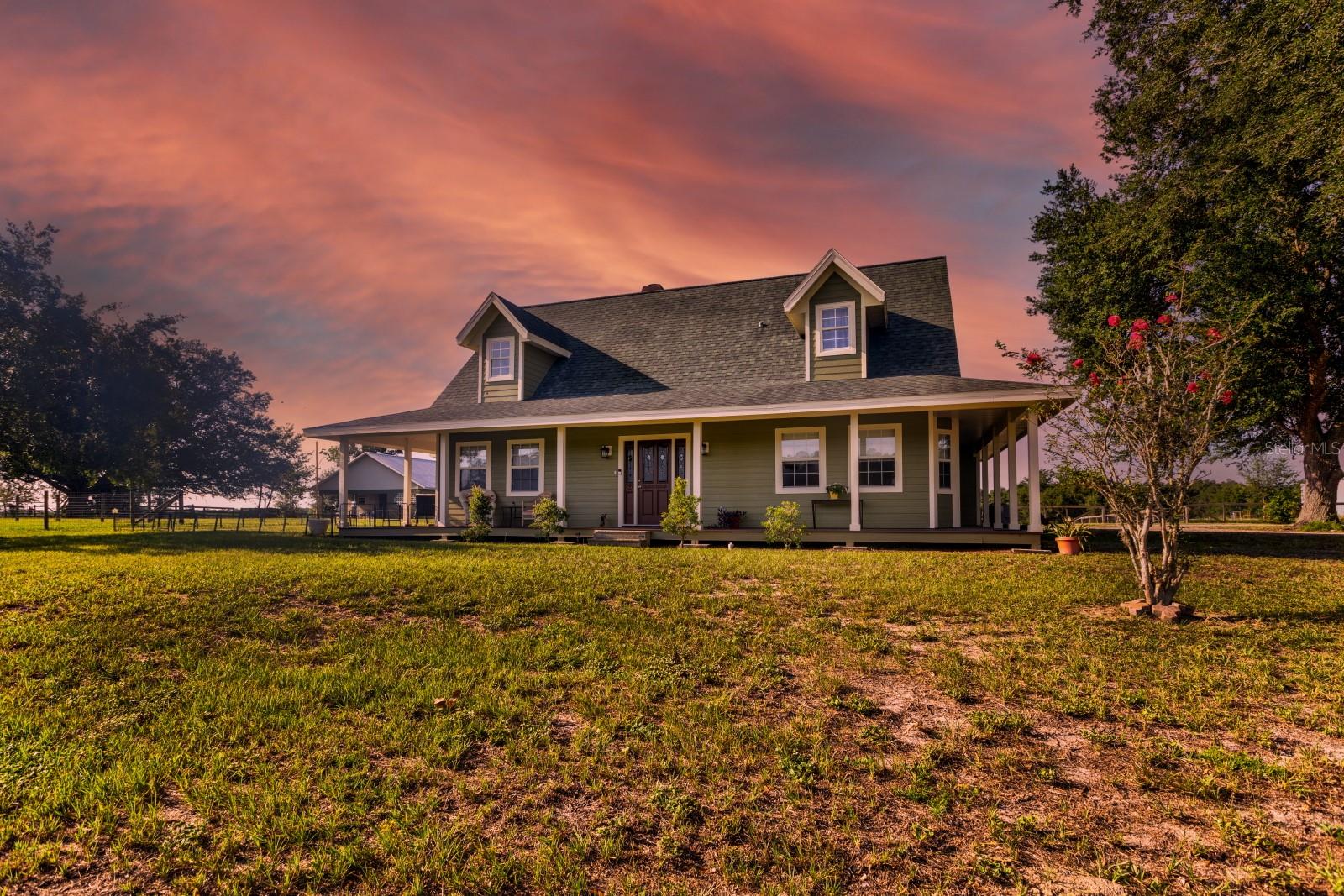 24948 Walkabout Ranch Rd Property Photo 2