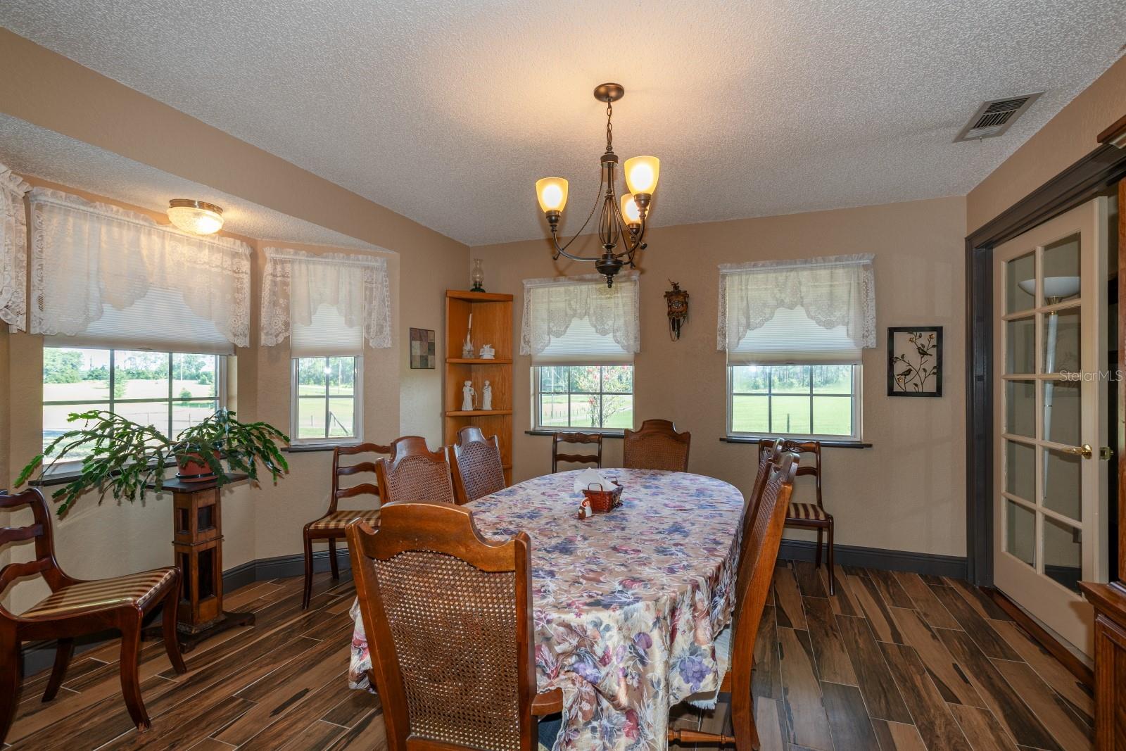 24948 Walkabout Ranch Rd Property Photo 11