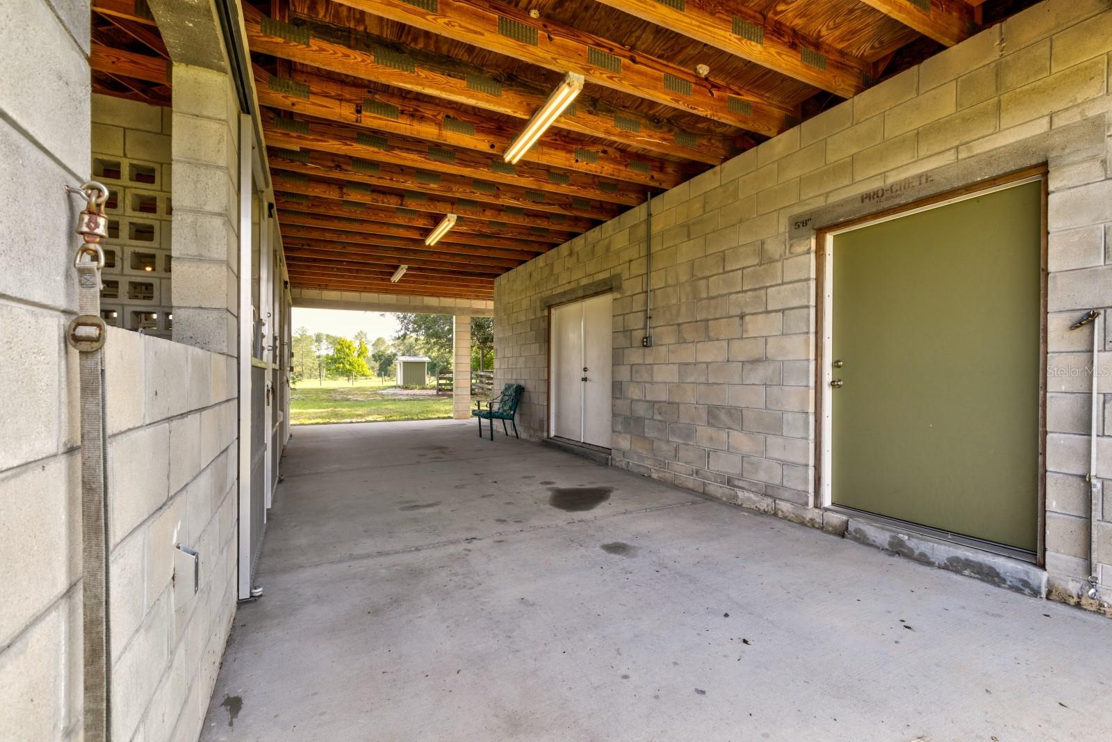24948 Walkabout Ranch Rd Property Photo 37