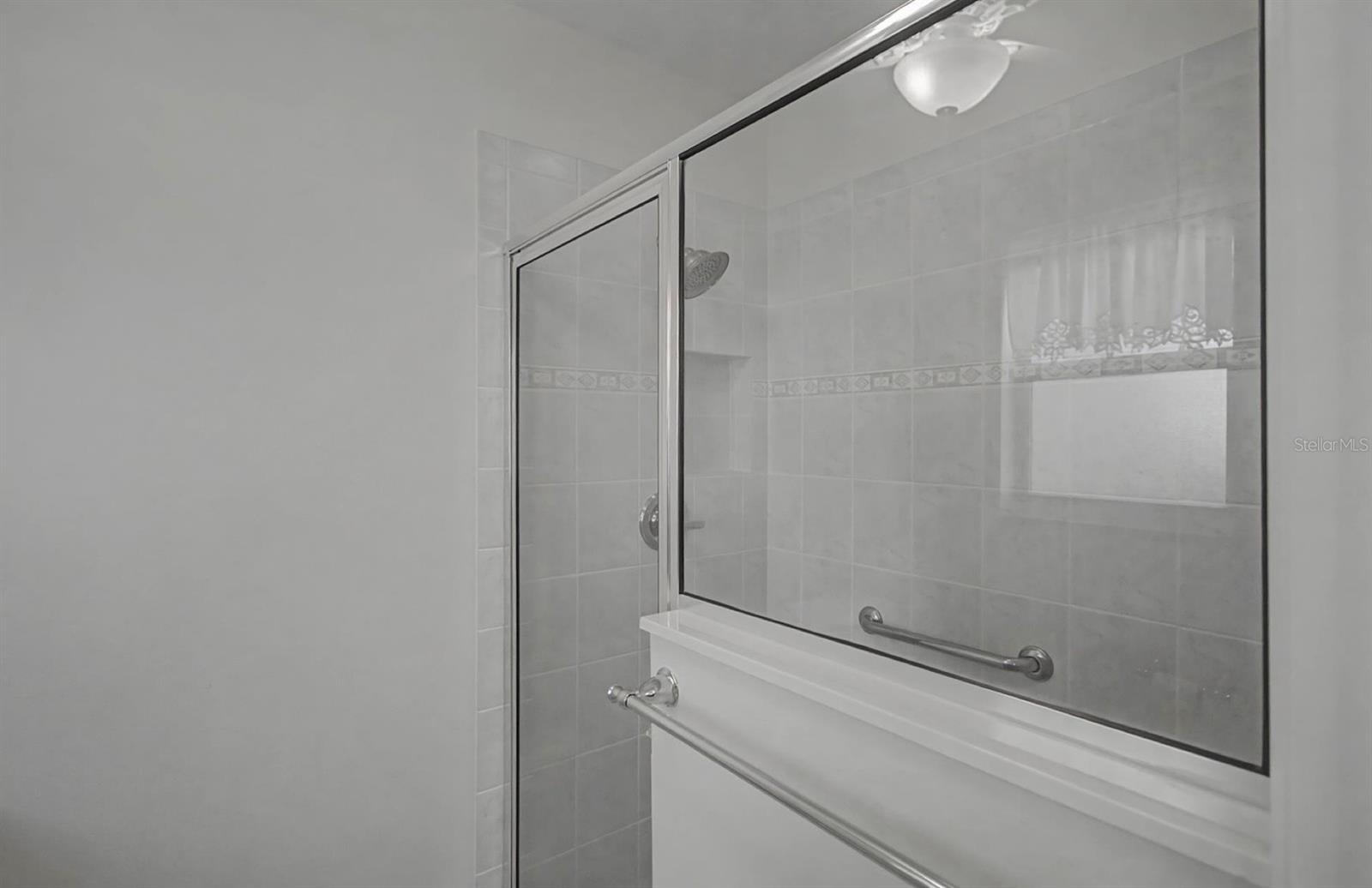 2542 Flintshire Ave Property Photo 23