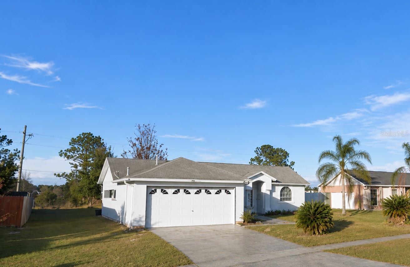 15741 Greater Groves Blvd Property Photo 1
