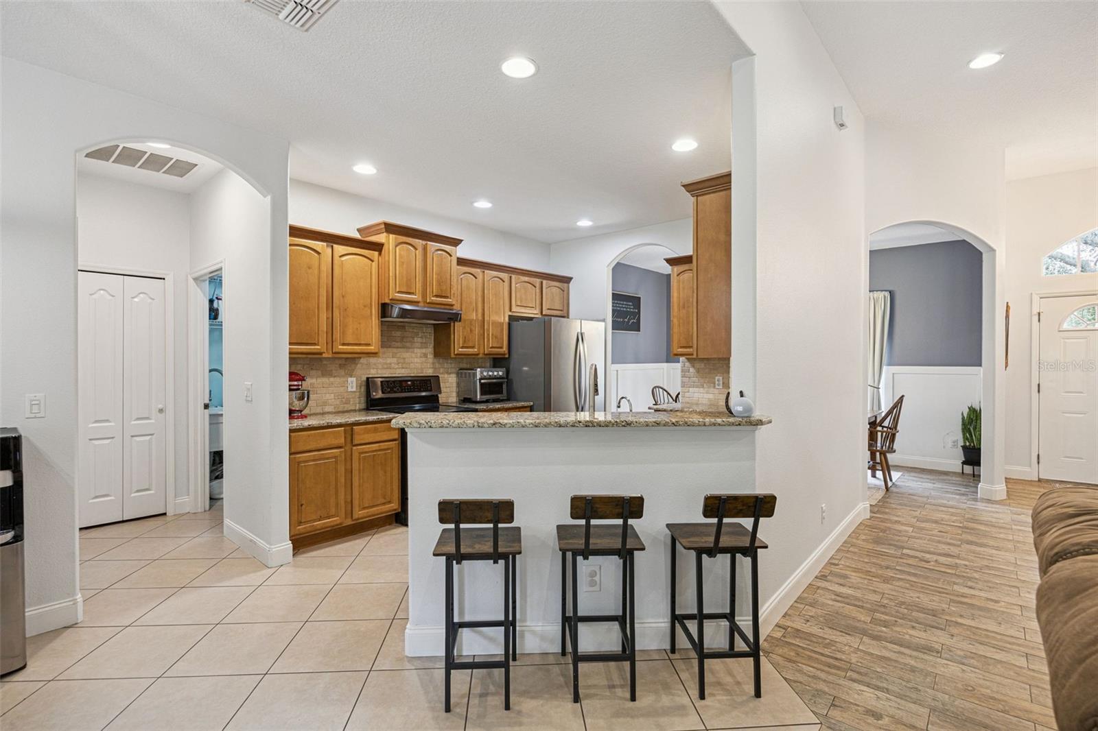 41220 Alder Way Property Photo 9