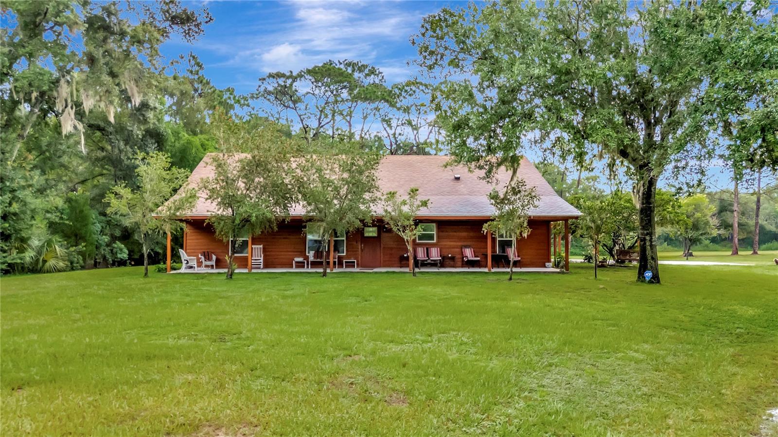 7427 Redwing Rd Property Photo 4