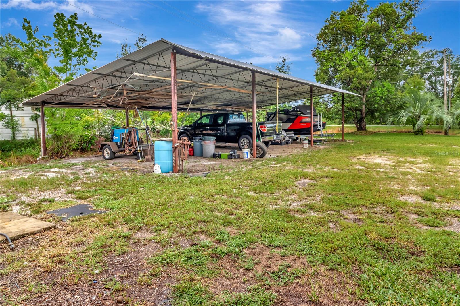 7427 Redwing Rd Property Photo 34