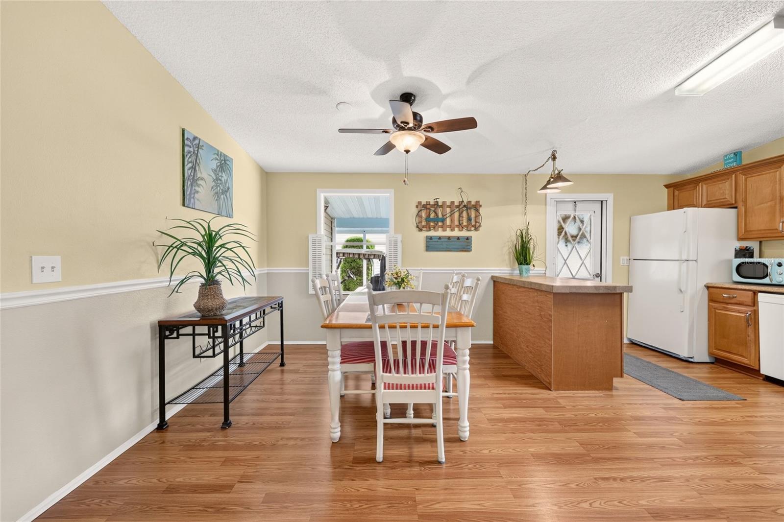 1215 Panama Pl Property Photo 11