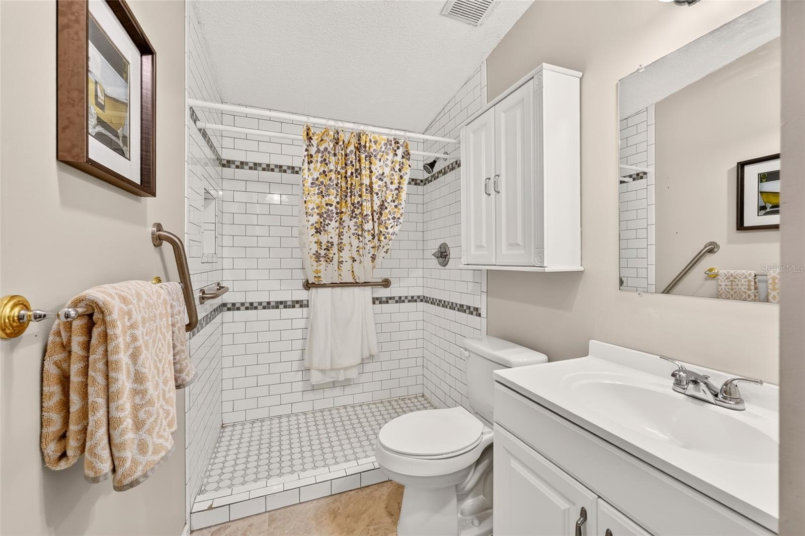 1215 Panama Pl Property Photo 25