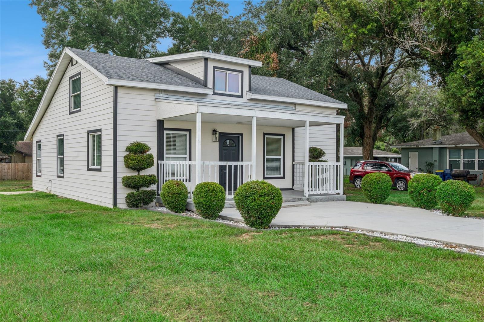 306 S Disston Ave Property Photo 2