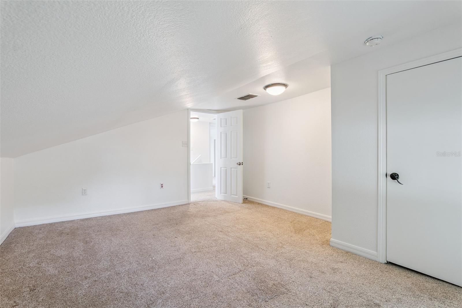 306 S Disston Ave Property Photo 26