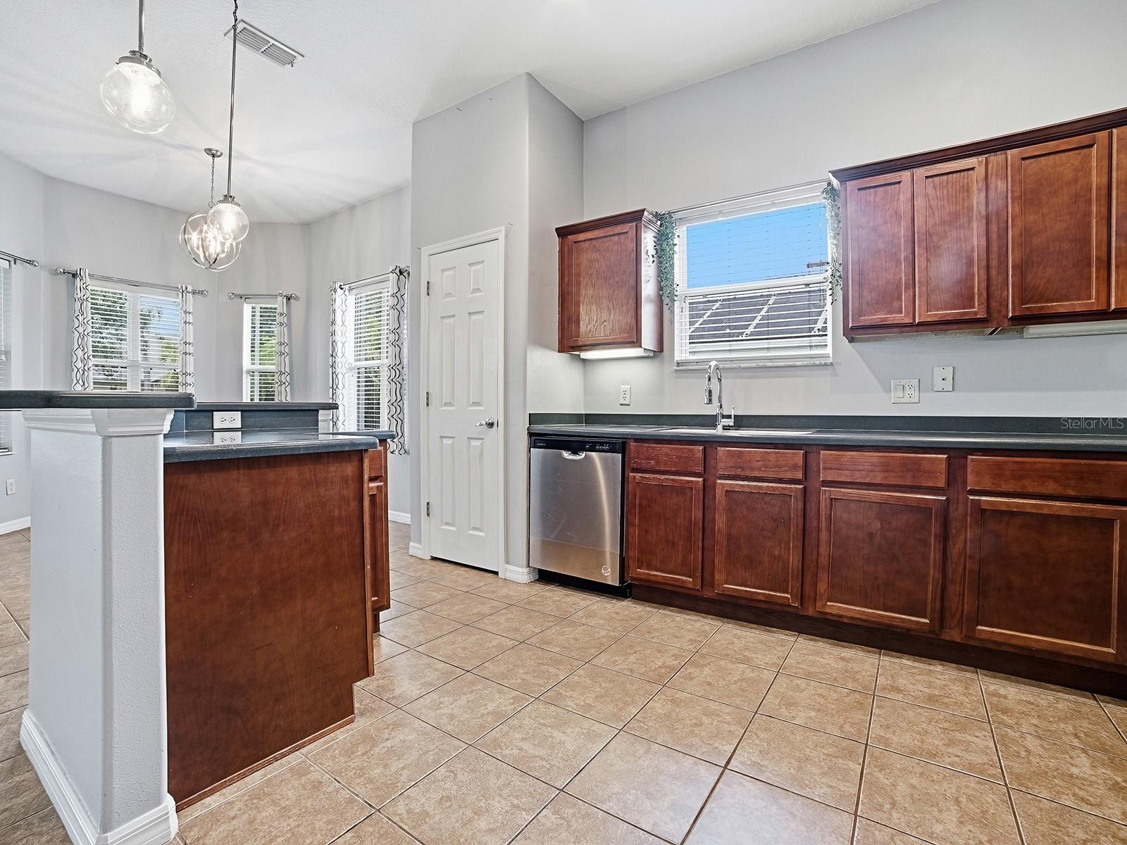 25509 Laurel Valley Rd Property Photo 20