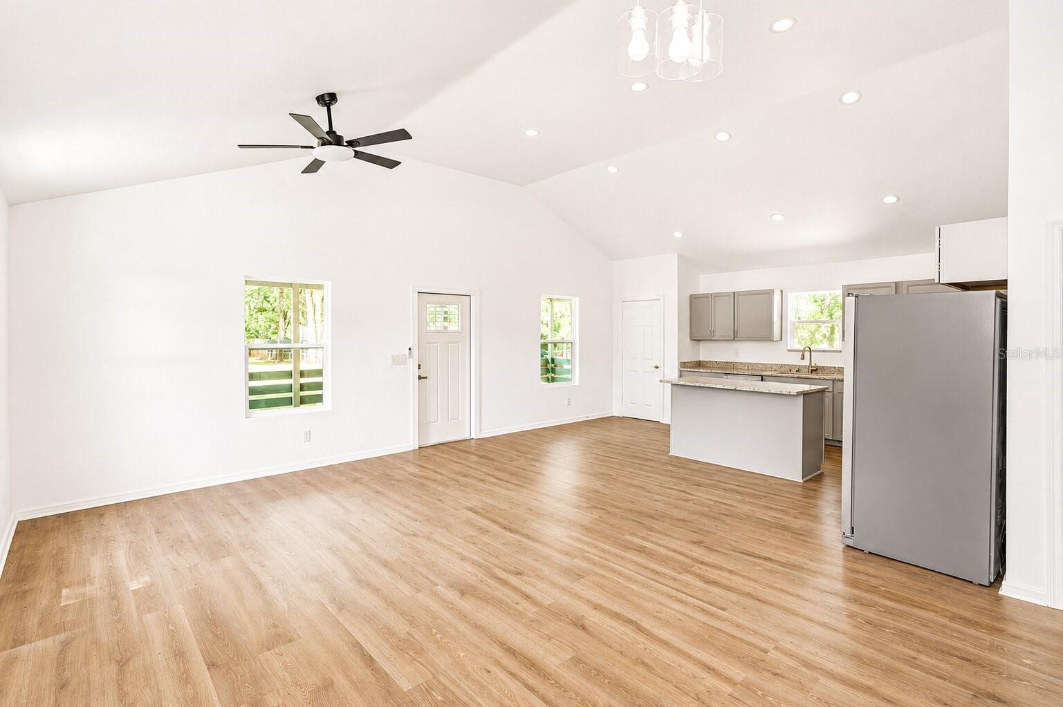 4839 Cr 686 Property Photo 11