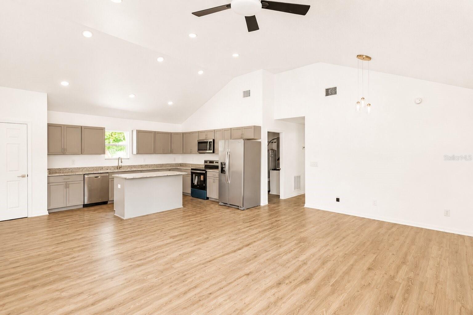 4839 Cr 686 Property Photo 16