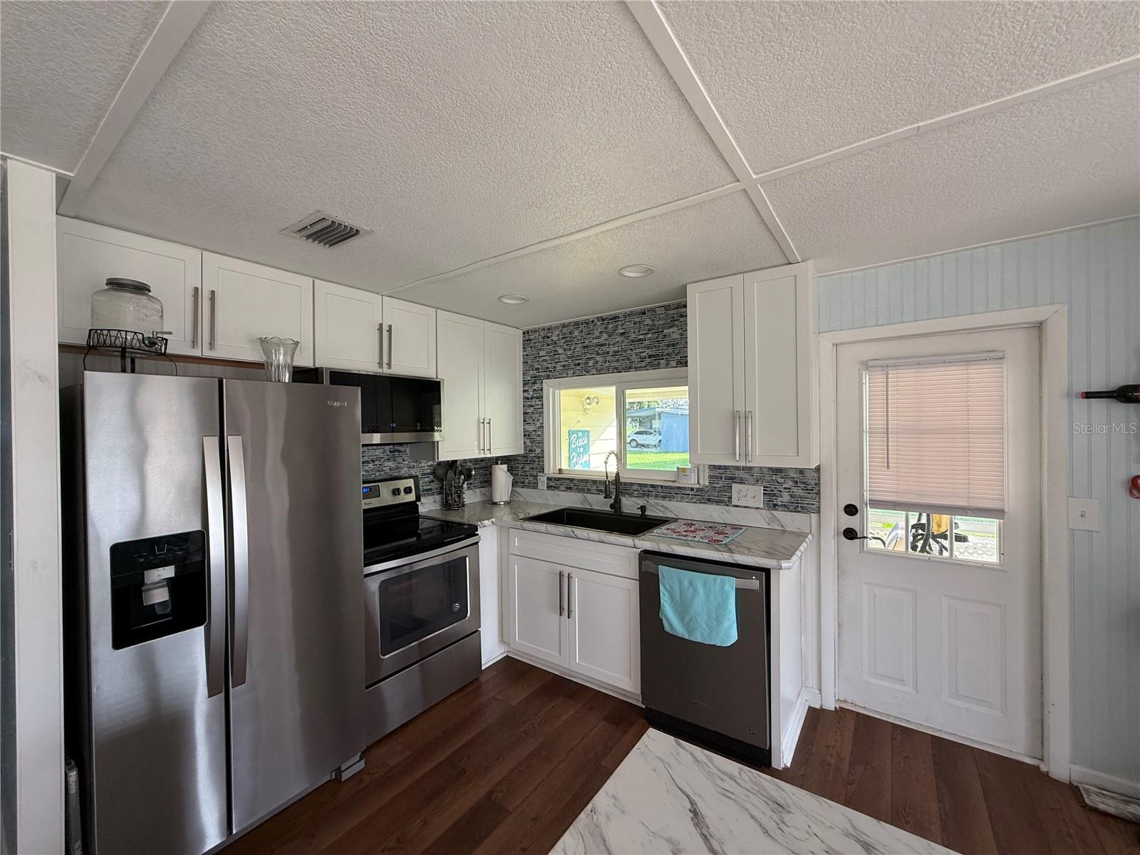 48 S Bobwhite Rd Property Photo 6