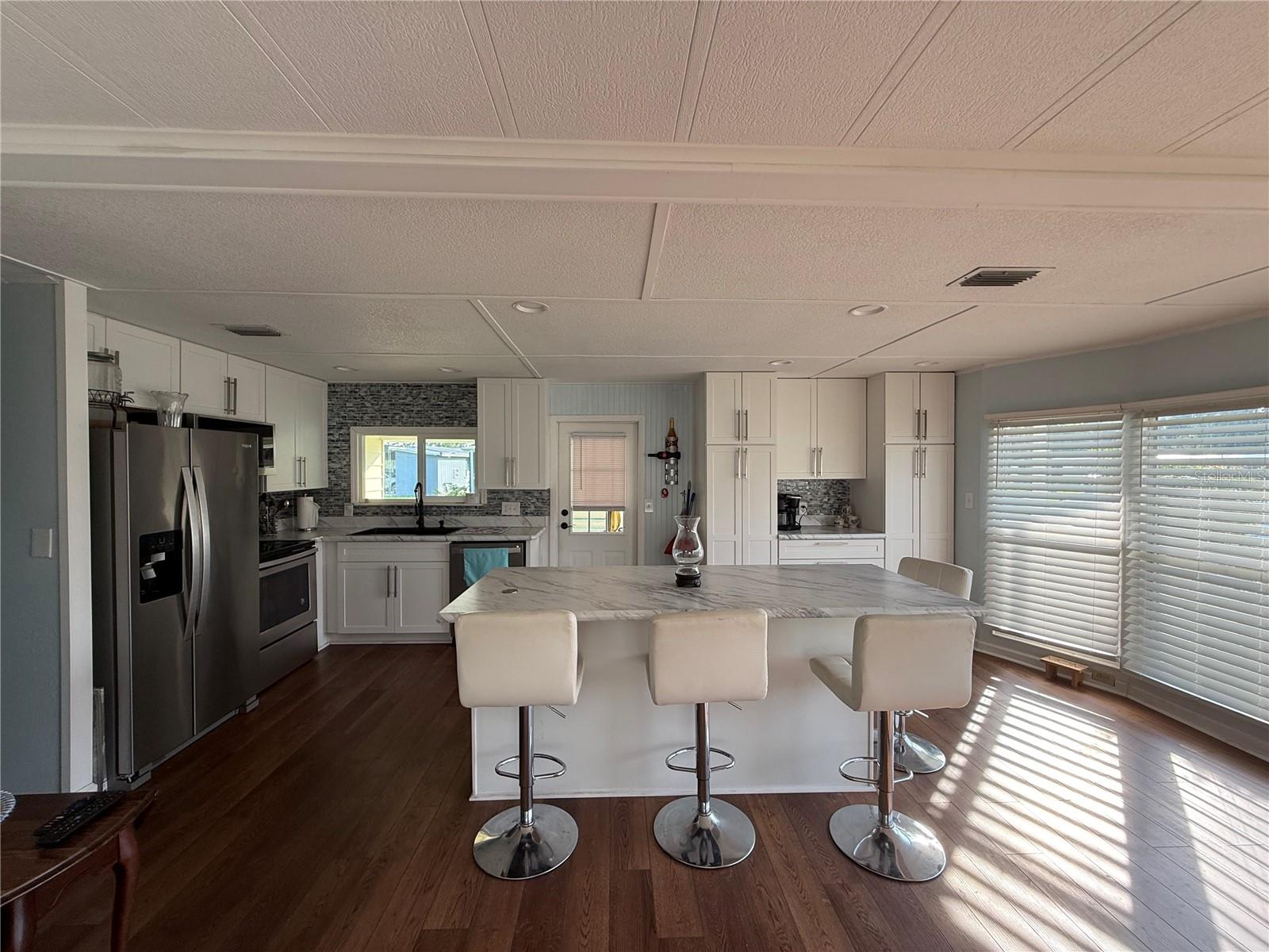 48 S Bobwhite Rd Property Photo 8