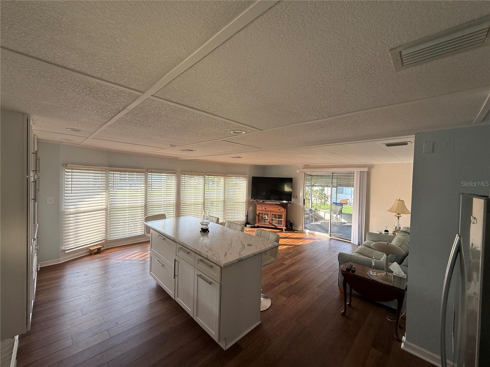 48 S Bobwhite Rd Property Photo 9