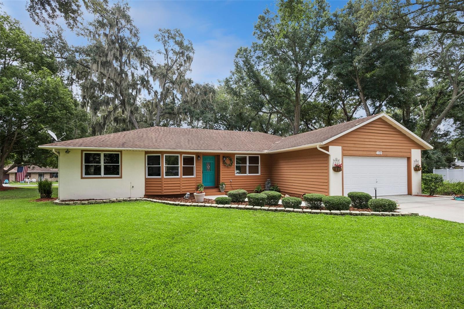 480 Lake Forest Cir Property Photo 27