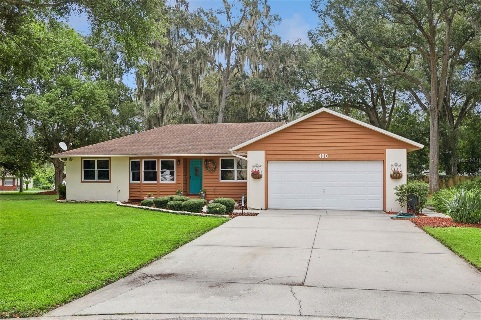480 Lake Forest Cir Property Photo 42