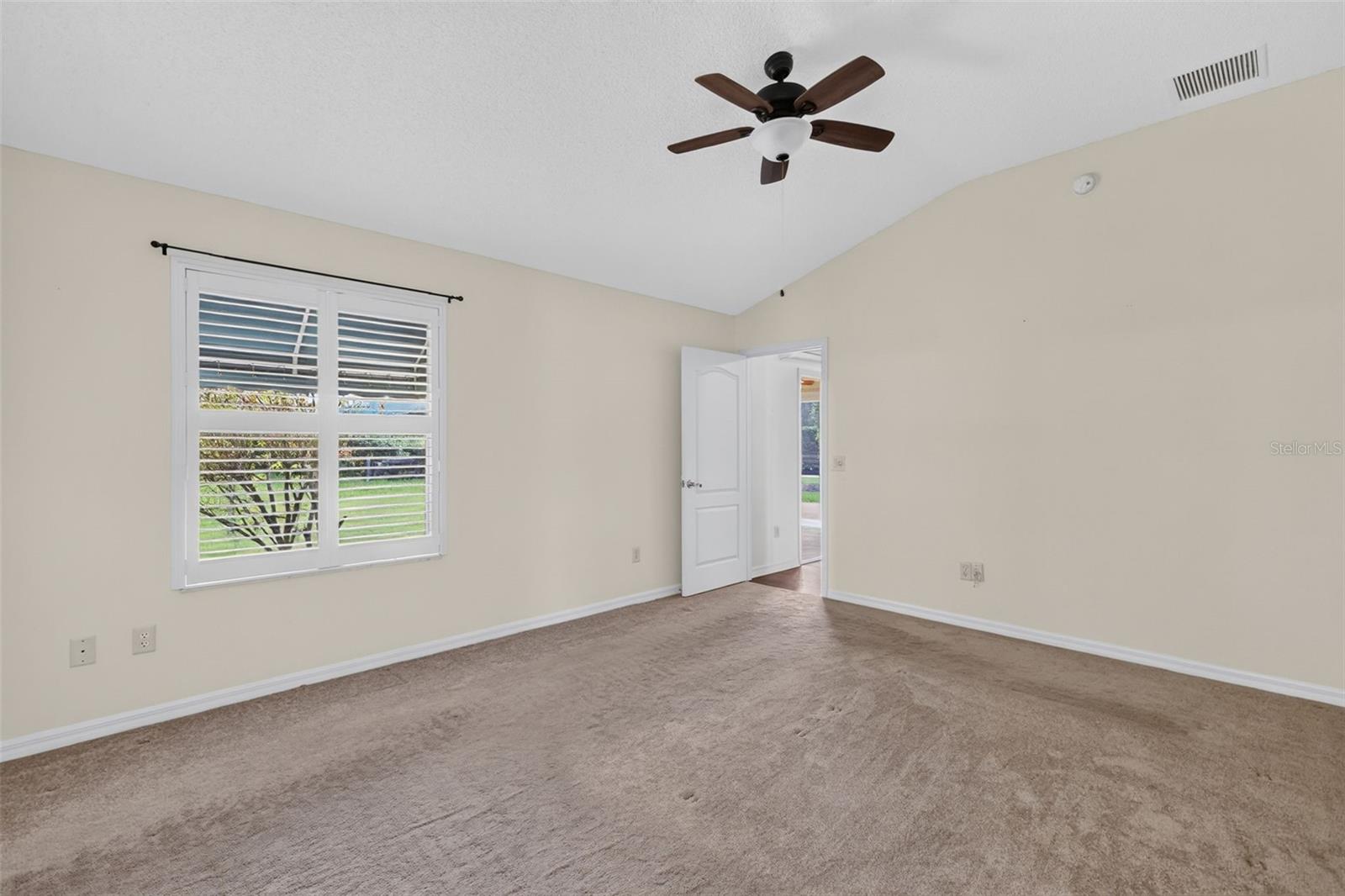 1557 Oak Forest Dr Property Photo 28