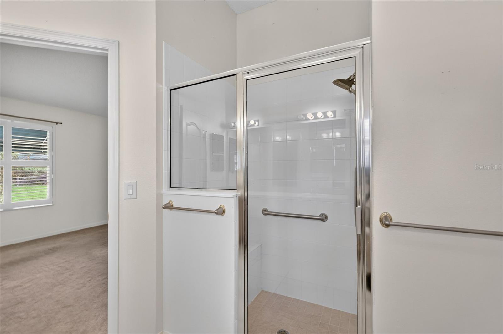 1557 Oak Forest Dr Property Photo 32