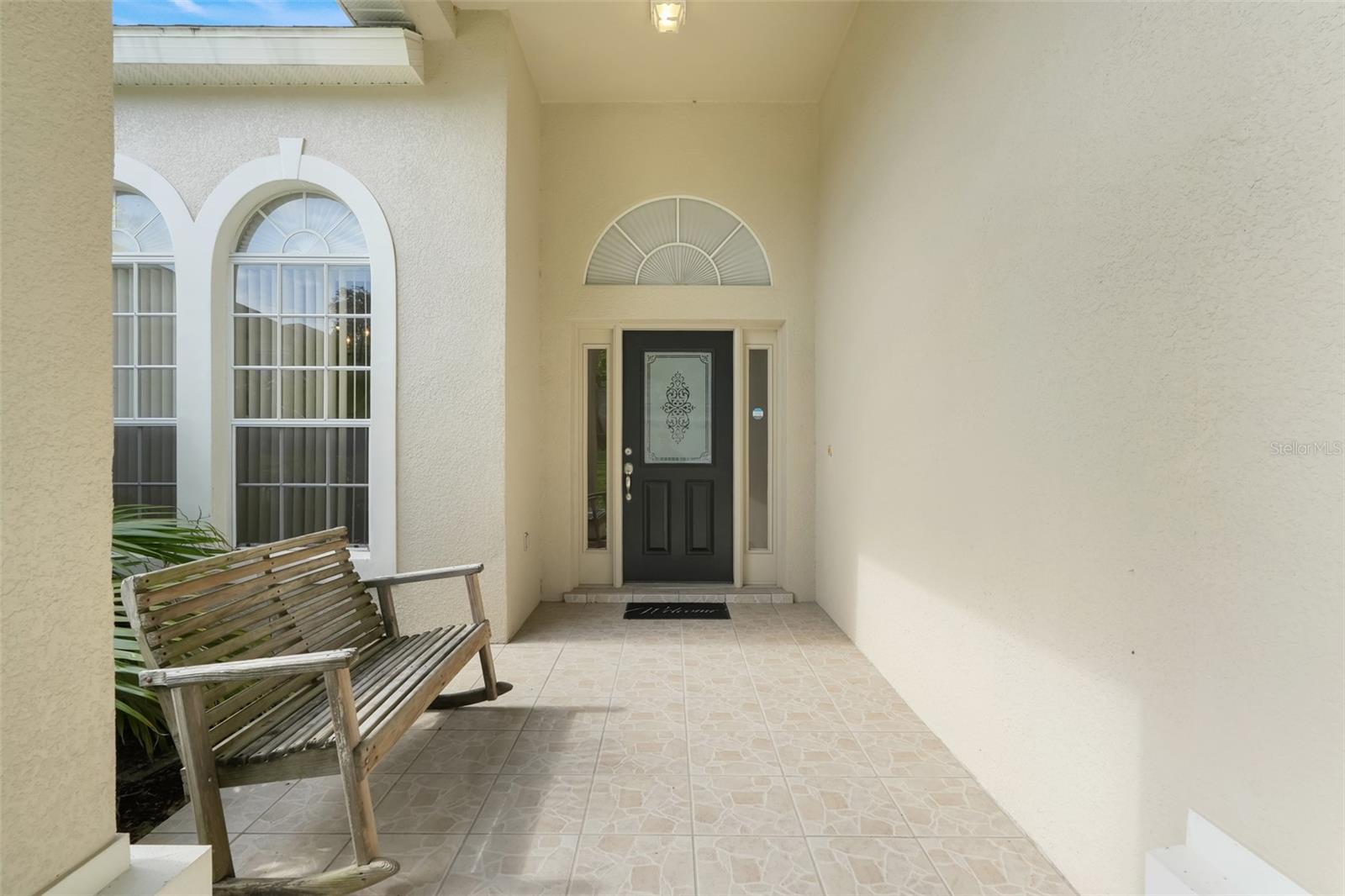 12900 Cloverdale Ln Property Photo 4