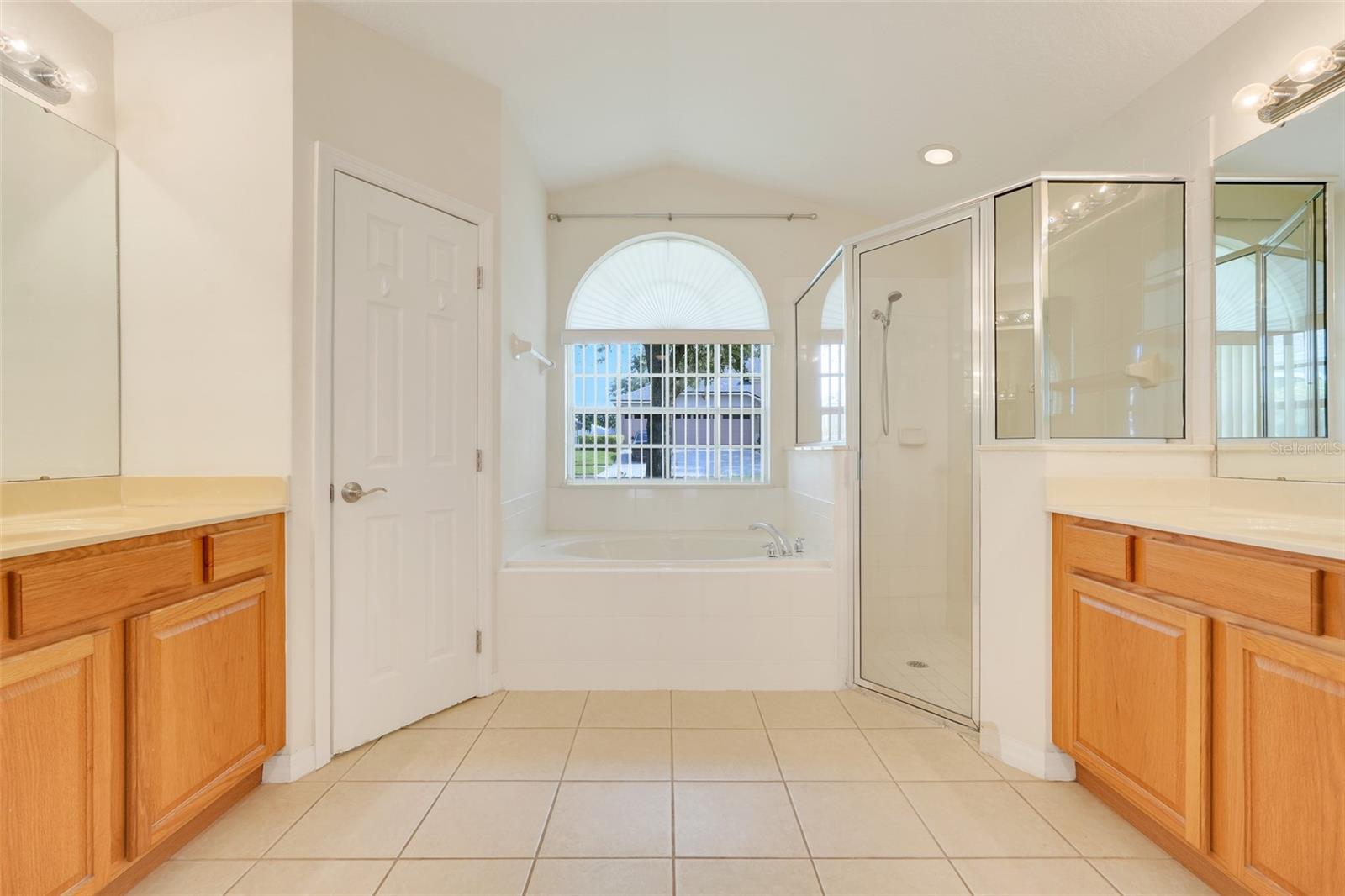 12900 Cloverdale Ln Property Photo 19