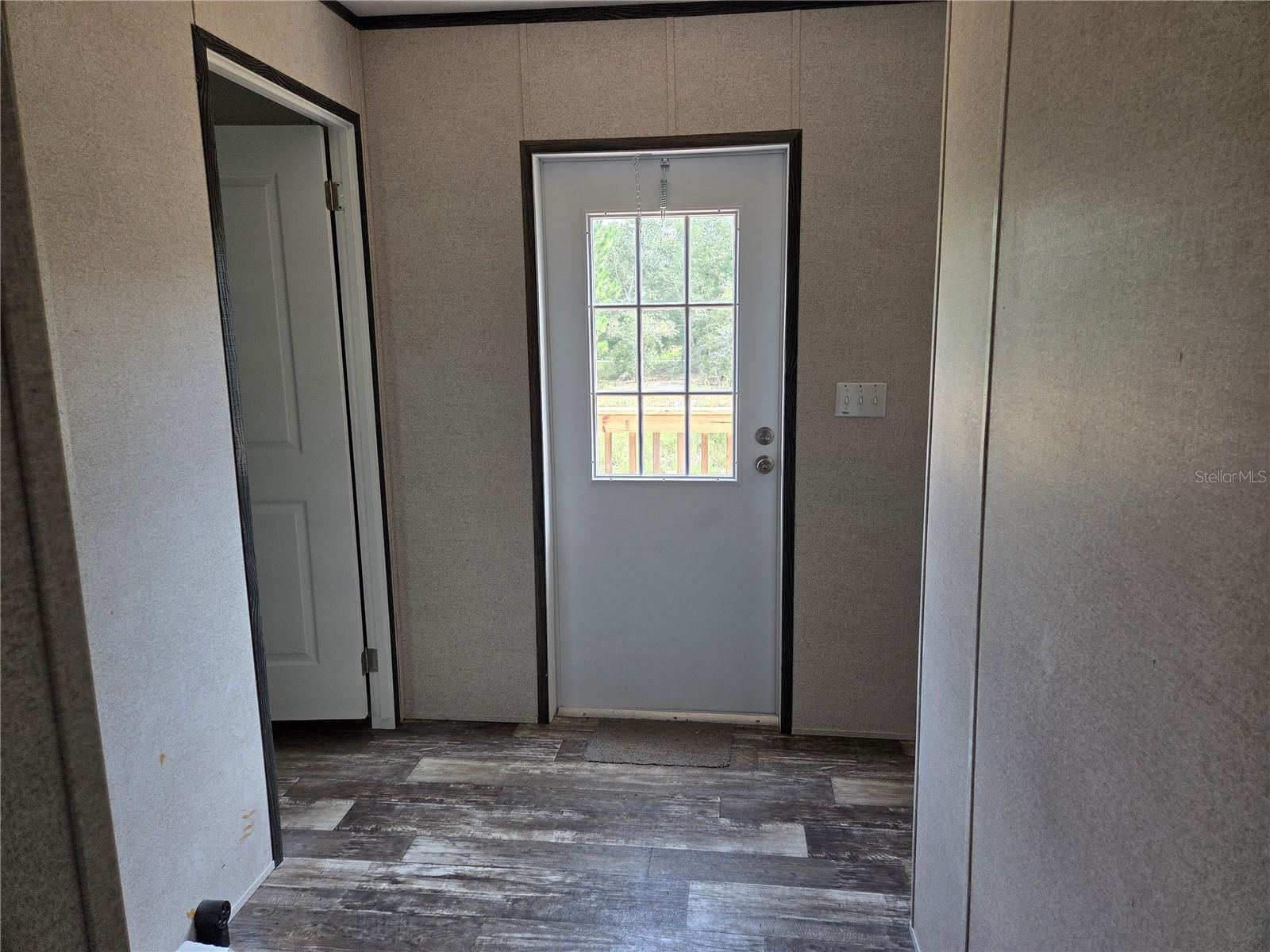 9448 Rousseau St Property Photo 18