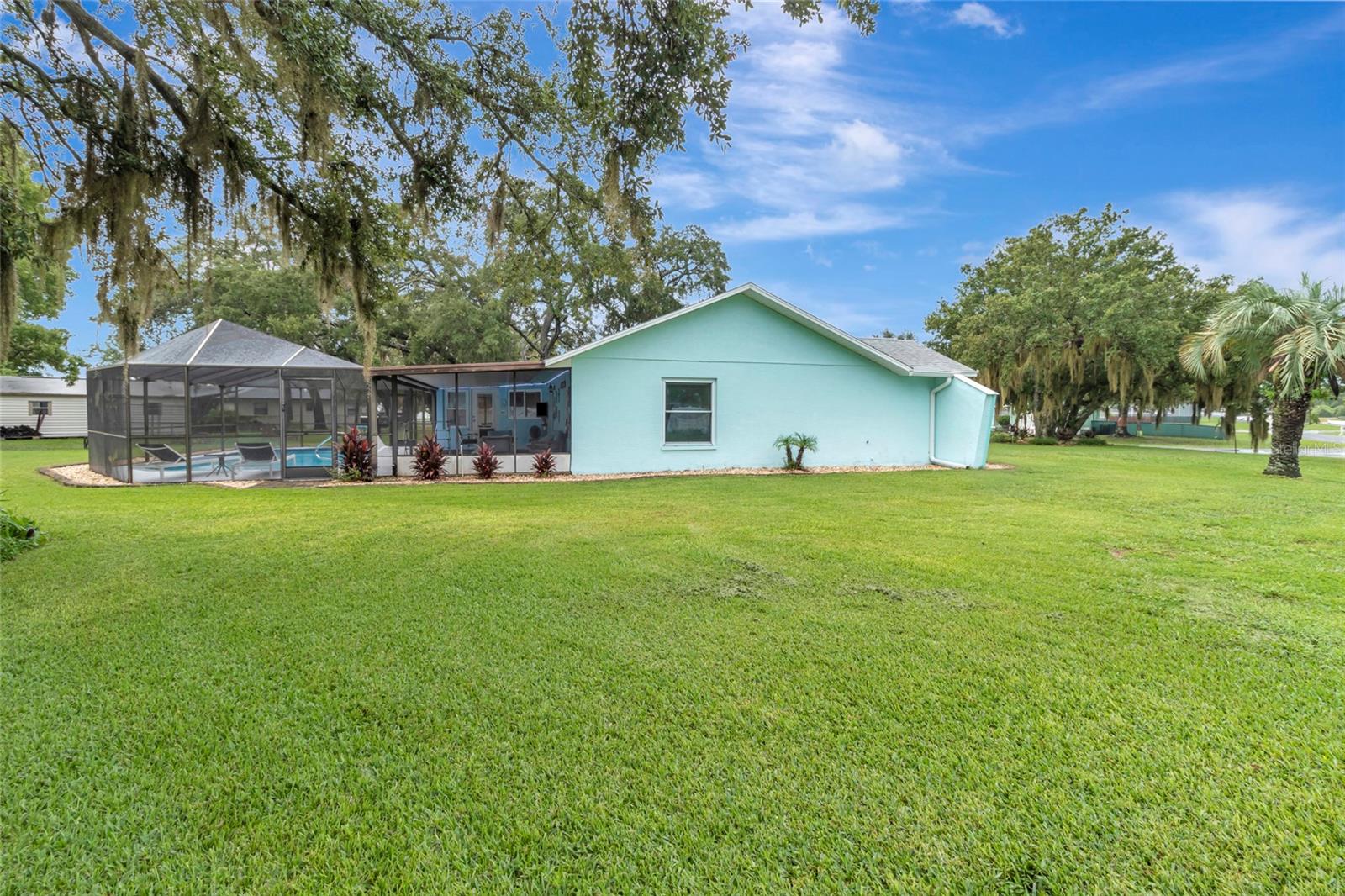 5325 Abagail Dr Property Photo 32