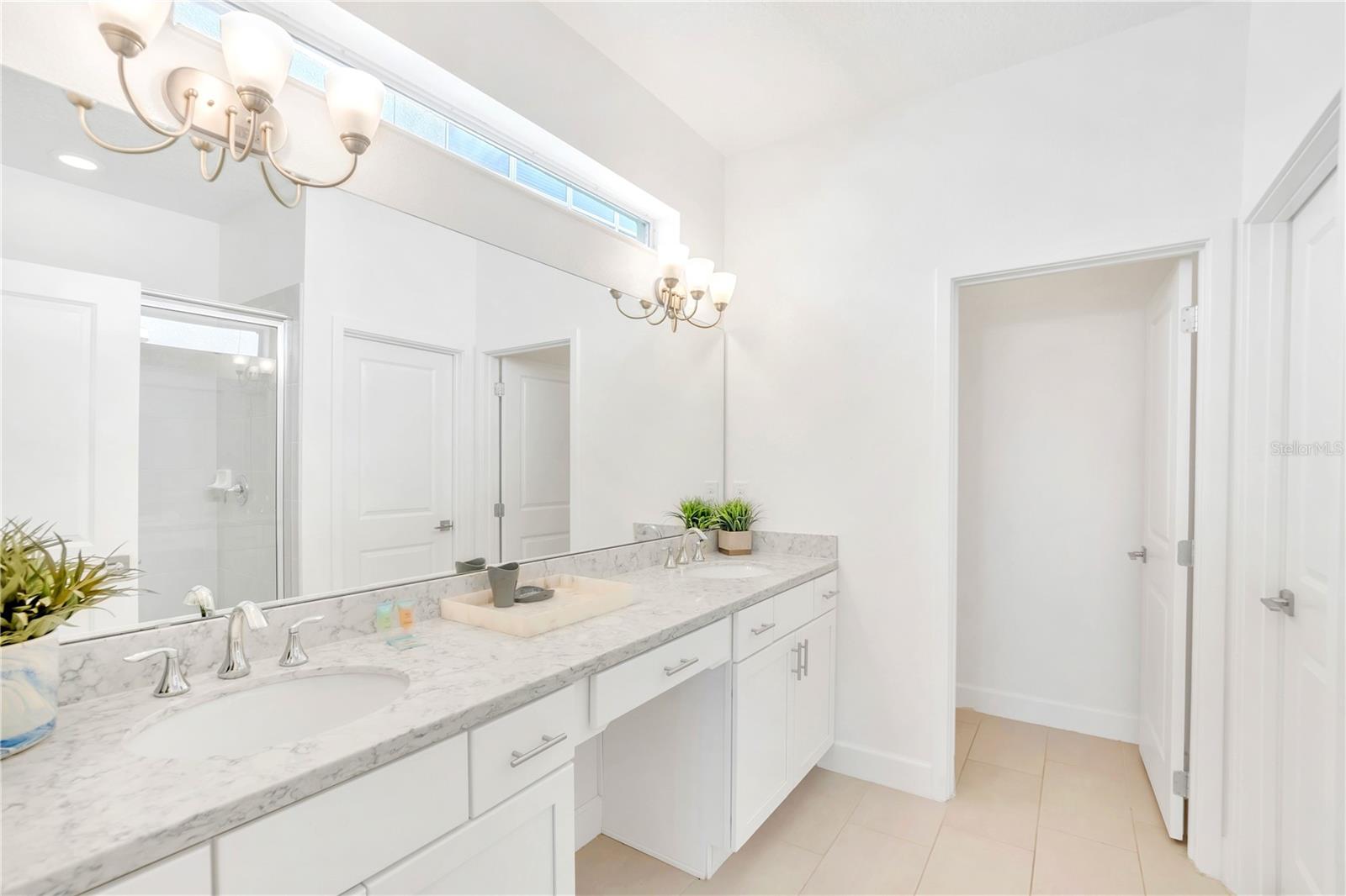537 Marcello Blvd Property Photo 16