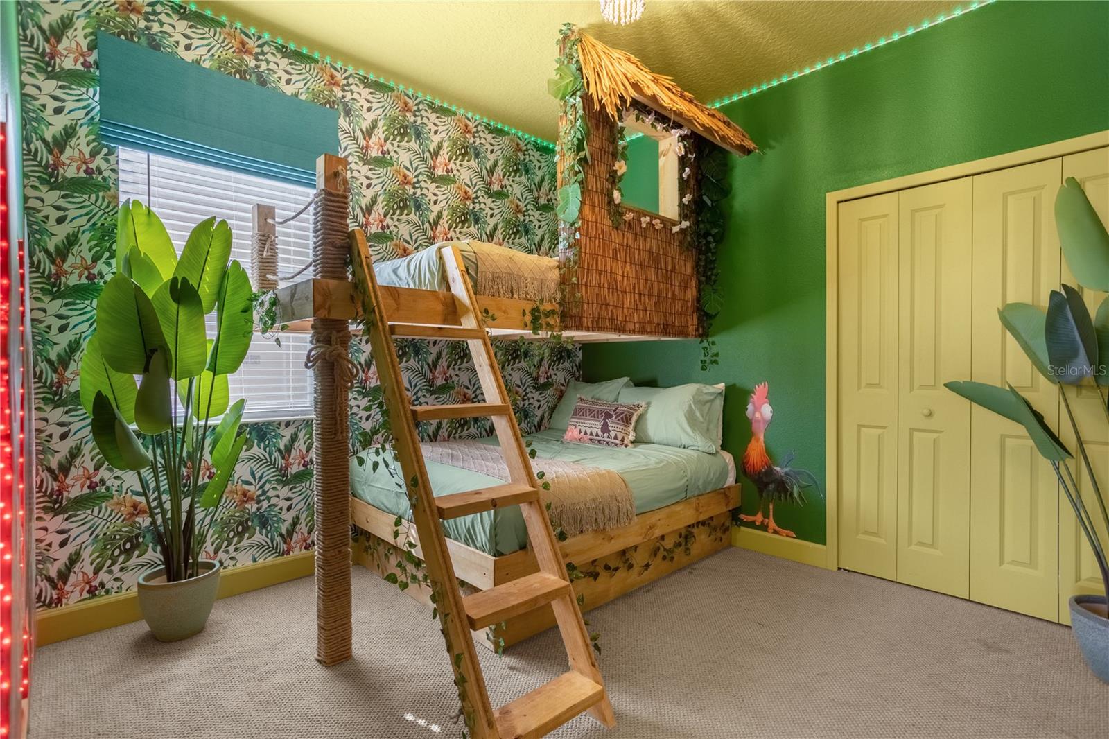 537 Marcello Blvd Property Photo 38