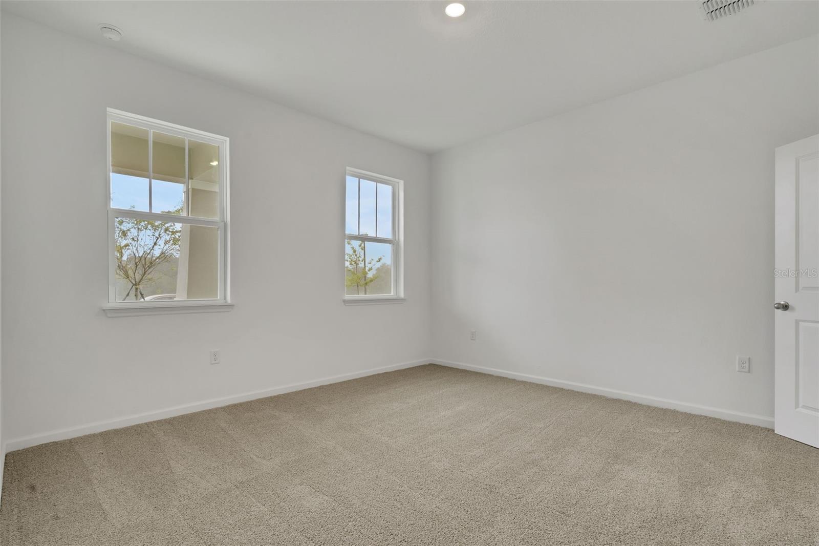 5415 Nickerbean St Property Photo 11