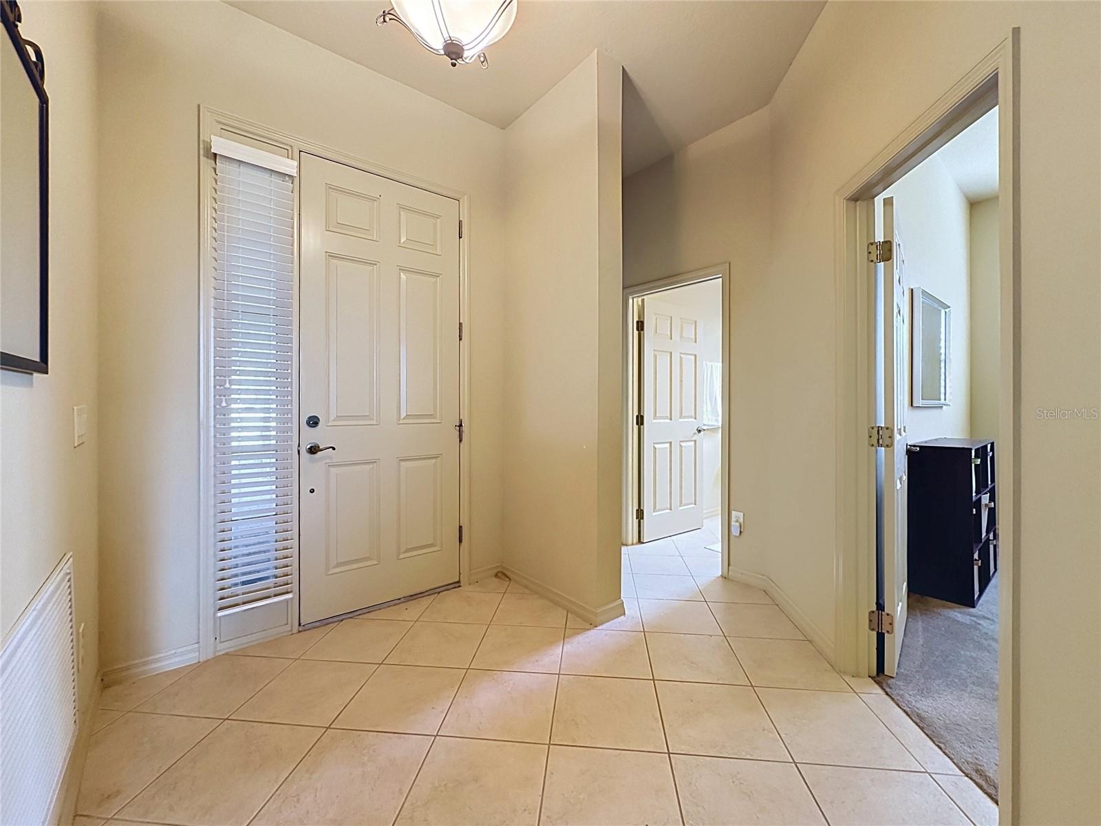 122 Flame Vine Way Property Photo 7