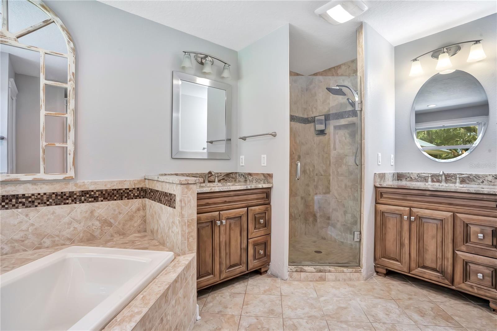 41832 Carrie Ln Property Photo 26