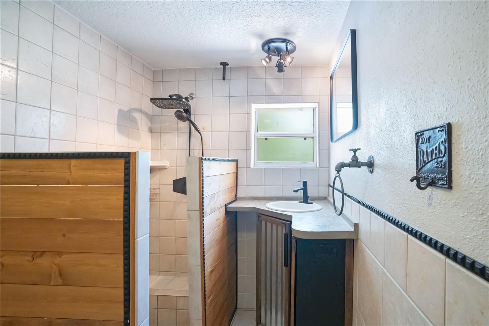 41832 Carrie Ln Property Photo 30