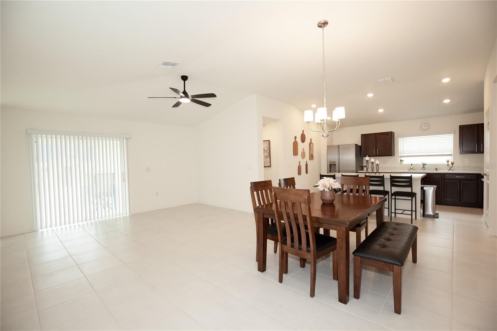 9791 Carson Way Property Photo 9