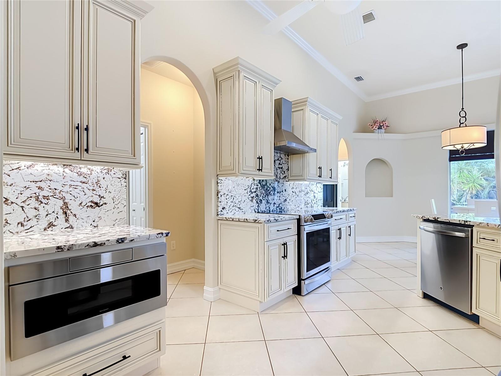 1736 Nuremberg Blvd Property Photo 25