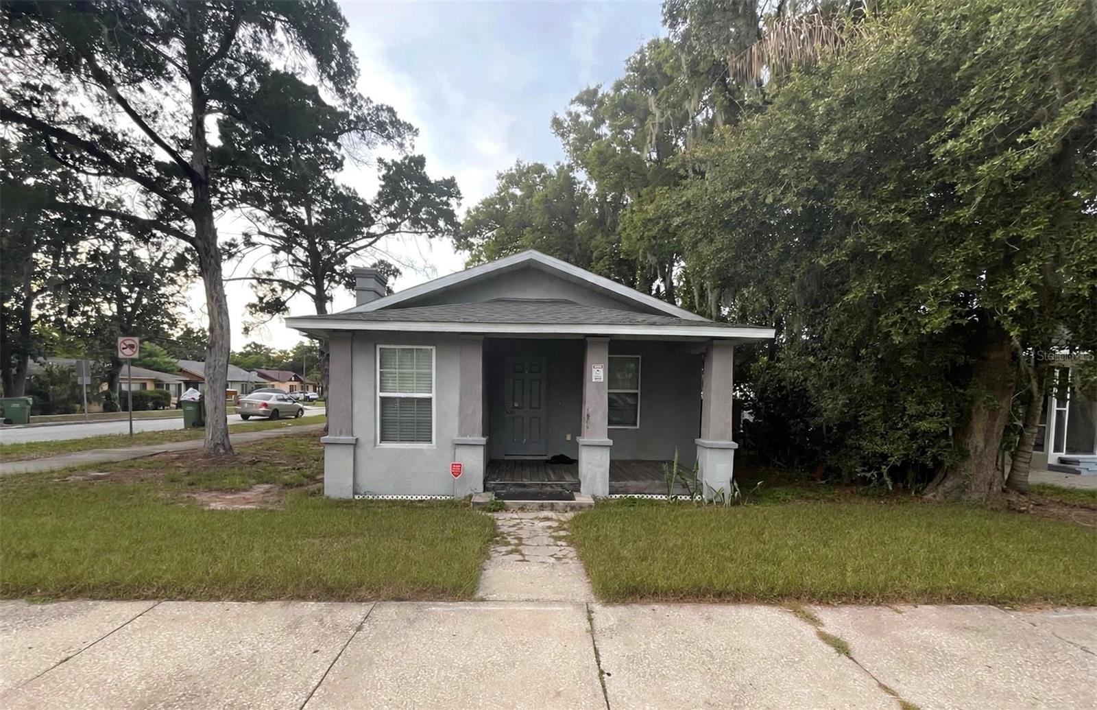 1712 W MAIN ST