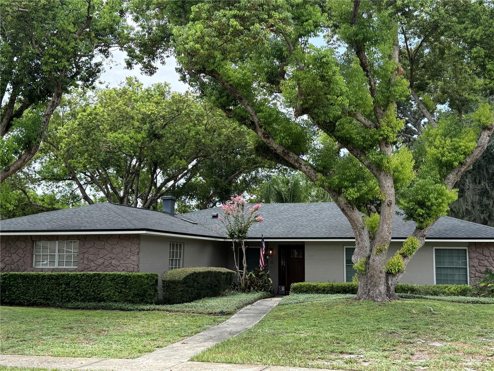 1903 COLLIER DR